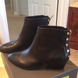 Vince camuto black boot style vc-cinza